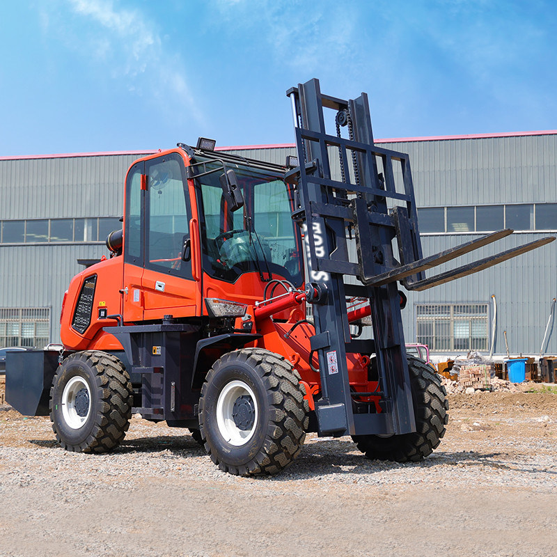 5 Tonne All Terrain Reach Forklift Diesel Powered EURO 5 Certified