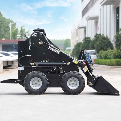 Çok fonksiyonlu mini kaydırma direksiyon yükleyicisi 60-70 inç yükseklik yüksek performans